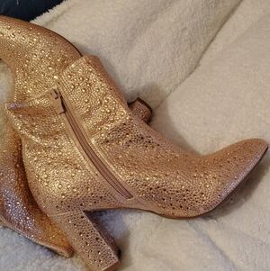 TOP Moda Pink Shimmering  Heeled Boots